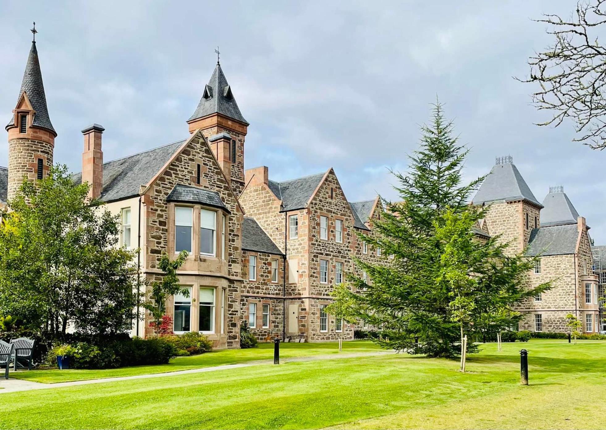 Great Glen Townhouse Inverness Dış mekan fotoğraf